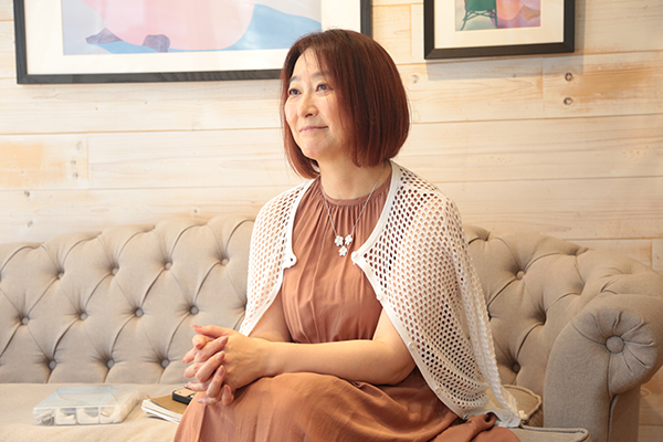 Bijoux Spéciauのデザイナー太田まやさんのインタビュー