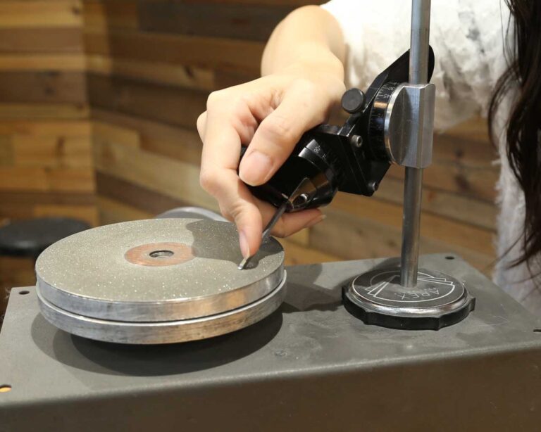 彫金タガネの研ぎ方