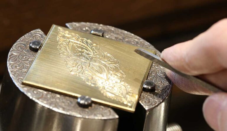 タガネを使った彫金技法