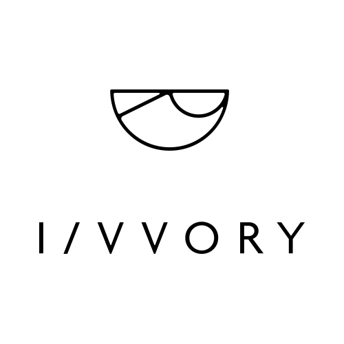 I/VVORYのロゴ