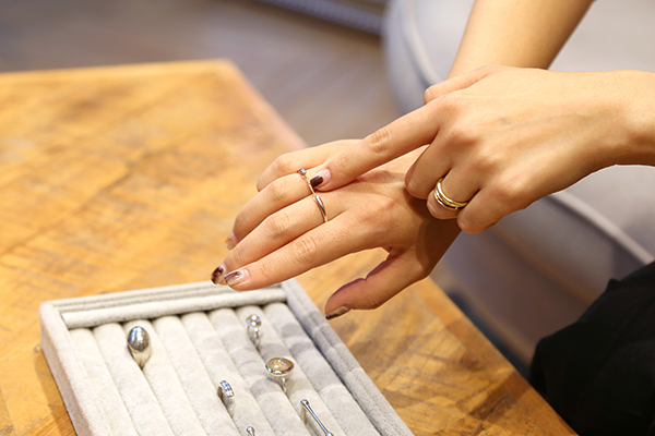 I/VVORYのオープンリング