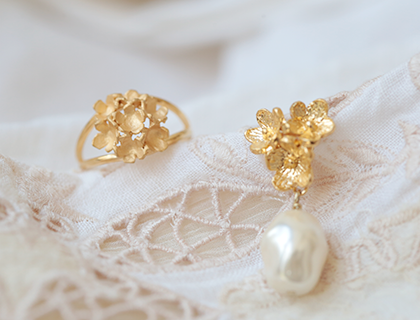 ピアスサンプル