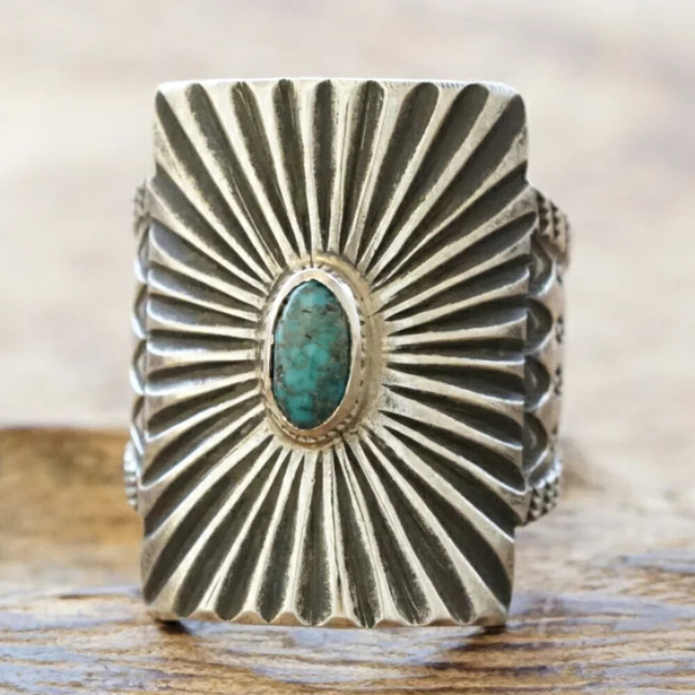 チゼルワークのサンバースト