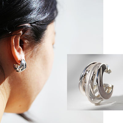 大ぶりの3連フープピアス作品例