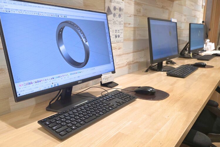 ラヴァーグジュエリースクールのジュエリーCAD教室