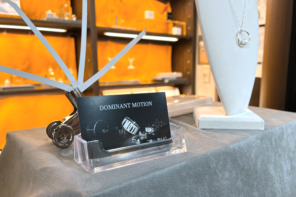 DOMINANT MOTIONのジュエリーイベント「纏い満ちる展」
